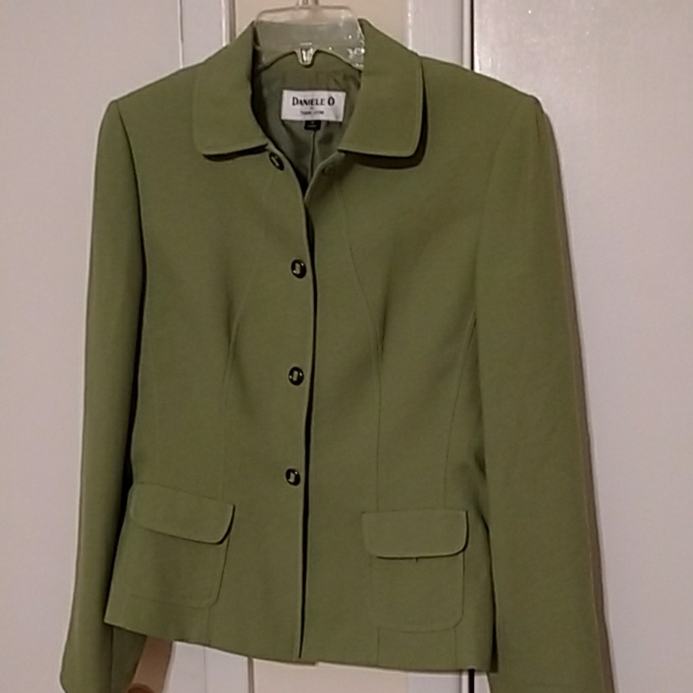 Tahari Levine green suit jacket